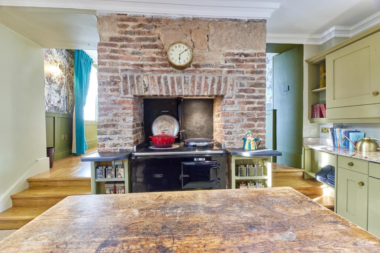 River View: Characterful Townhouse, Stunning Views Berwick Upon Tweed Exterior foto